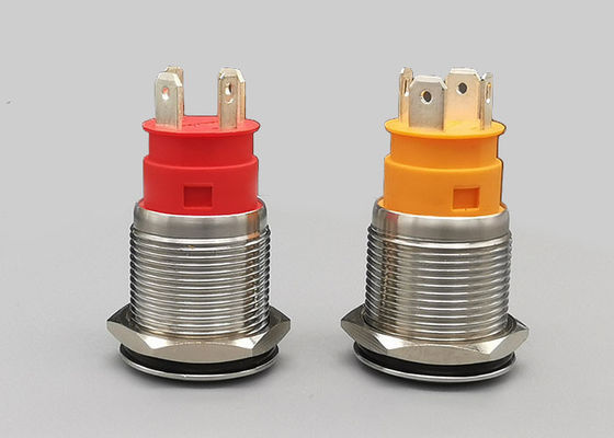 Ip67 19mm Illuminated Latching Push Button Switch Arus 20A untuk kapal laut